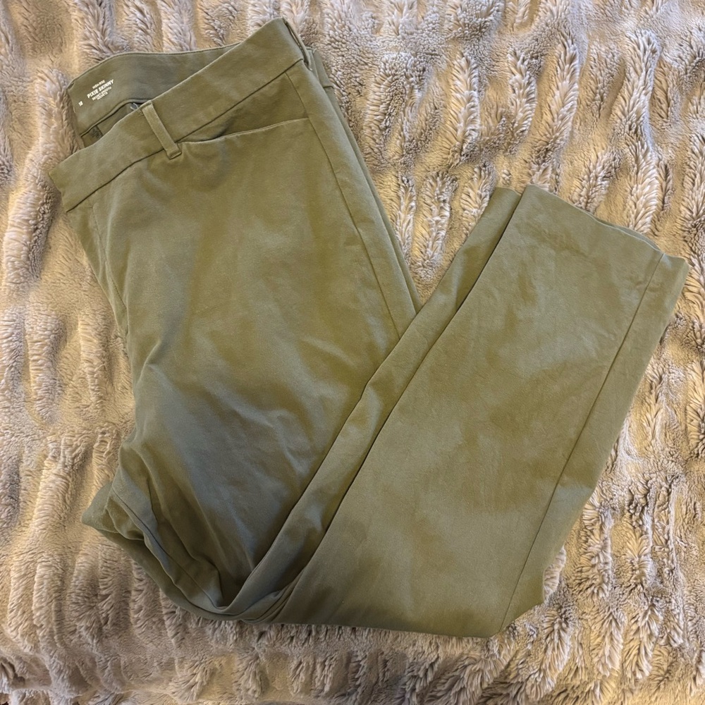 Old Navy Pixie Pants